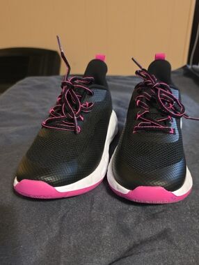 all in motion Black and Pink Kids Athletic Shoes